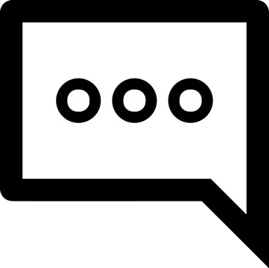 Siyah beyaz yorum simgesi, şeffaf arkaplan ile PNG biçiminde sunulmuştur. Basit ve minimalist tasarım, UI / UX, web uygulamaları, geri bildirim bölümleri veya iletişim görselleri için mükemmel. Çok yönlü dijital kullanım için temiz satırlar