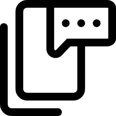 Siyah beyaz yorum simgesi, şeffaf arkaplan ile PNG biçiminde sunulmuştur. Basit ve minimalist tasarım, UI / UX, web uygulamaları, geri bildirim bölümleri veya iletişim görselleri için mükemmel. Çok yönlü dijital kullanım için temiz satırlar