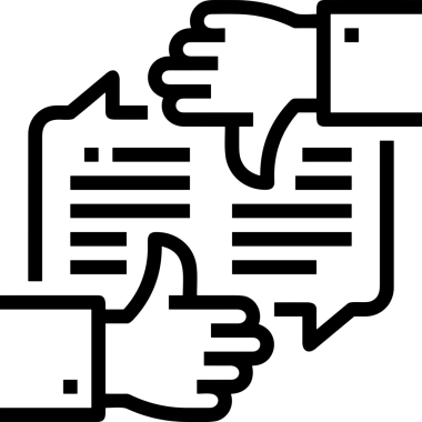 Siyah beyaz yorum simgesi, şeffaf arkaplan ile PNG biçiminde sunulmuştur. Basit ve minimalist tasarım, UI / UX, web uygulamaları, geri bildirim bölümleri veya iletişim görselleri için mükemmel. Çok yönlü dijital kullanım için temiz satırlar