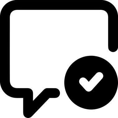 Siyah beyaz yorum simgesi, şeffaf arkaplan ile PNG biçiminde sunulmuştur. Basit ve minimalist tasarım, UI / UX, web uygulamaları, geri bildirim bölümleri veya iletişim görselleri için mükemmel. Çok yönlü dijital kullanım için temiz satırlar