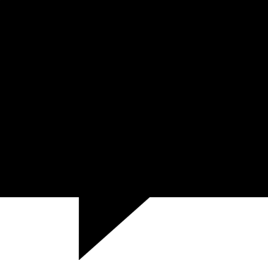 Siyah beyaz yorum simgesi, şeffaf arkaplan ile PNG biçiminde sunulmuştur. Basit ve minimalist tasarım, UI / UX, web uygulamaları, geri bildirim bölümleri veya iletişim görselleri için mükemmel. Çok yönlü dijital kullanım için temiz satırlar