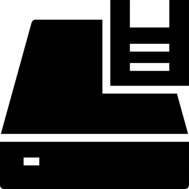 Şeffaf arkaplan ile PNG biçiminde bilgisayar logosu simgesi. Teknoloji markaları, bilişim hizmetleri, web geliştirme veya dijital ürünler için uygun minimalist siyah-beyaz tasarım. Çok yönlü markalaşma ve arayüz kullanımı için temiz ve modern sembol