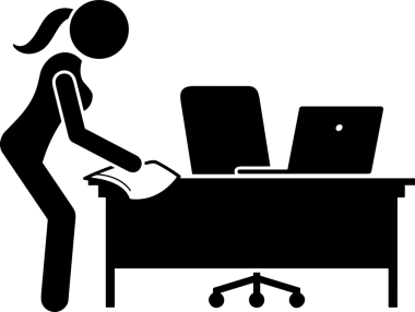 Şeffaf arkaplan ile PNG biçiminde bilgisayar logosu simgesi. Teknoloji markaları, bilişim hizmetleri, web geliştirme veya dijital ürünler için uygun minimalist siyah-beyaz tasarım. Çok yönlü markalaşma ve arayüz kullanımı için temiz ve modern sembol