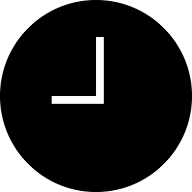 Şeffaf arkaplan ile PNG biçiminde bilgisayar logosu simgesi. Teknoloji markaları, bilişim hizmetleri, web geliştirme veya dijital ürünler için uygun minimalist siyah-beyaz tasarım. Çok yönlü markalaşma ve arayüz kullanımı için temiz ve modern sembol