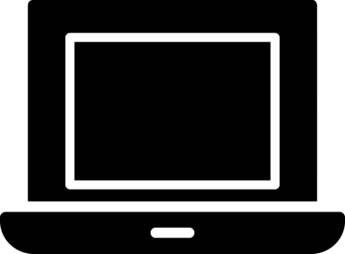 Şeffaf arkaplan ile PNG biçiminde bilgisayar logosu simgesi. Teknoloji markaları, bilişim hizmetleri, web geliştirme veya dijital ürünler için uygun minimalist siyah-beyaz tasarım. Çok yönlü markalaşma ve arayüz kullanımı için temiz ve modern sembol