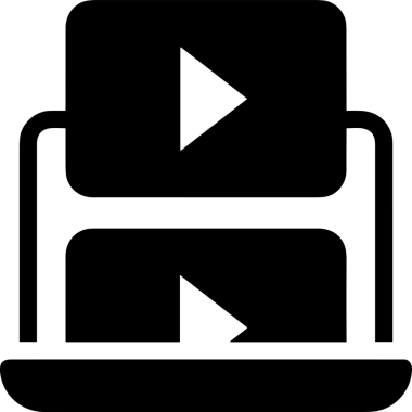 Şeffaf arkaplan ile PNG biçiminde bilgisayar logosu simgesi. Teknoloji markaları, bilişim hizmetleri, web geliştirme veya dijital ürünler için uygun minimalist siyah-beyaz tasarım. Çok yönlü markalaşma ve arayüz kullanımı için temiz ve modern sembol