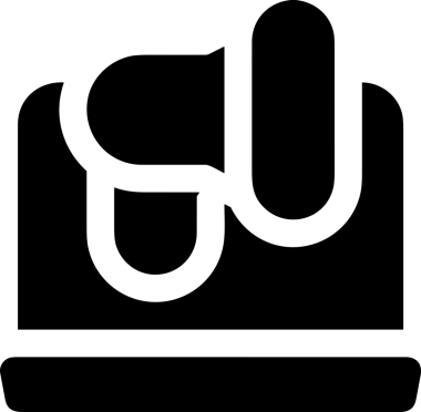 Şeffaf arkaplan ile PNG biçiminde bilgisayar logosu simgesi. Teknoloji markaları, bilişim hizmetleri, web geliştirme veya dijital ürünler için uygun minimalist siyah-beyaz tasarım. Çok yönlü markalaşma ve arayüz kullanımı için temiz ve modern sembol