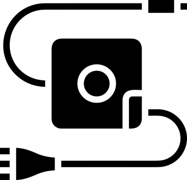 Şeffaf arkaplan ile PNG biçiminde bilgisayar logosu simgesi. Teknoloji markaları, bilişim hizmetleri, web geliştirme veya dijital ürünler için uygun minimalist siyah-beyaz tasarım. Çok yönlü markalaşma ve arayüz kullanımı için temiz ve modern sembol