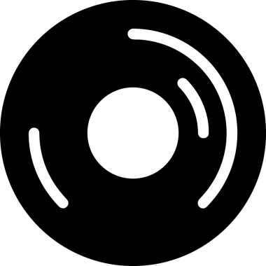 Şeffaf arkaplan ile PNG biçiminde bilgisayar logosu simgesi. Teknoloji markaları, bilişim hizmetleri, web geliştirme veya dijital ürünler için uygun minimalist siyah-beyaz tasarım. Çok yönlü markalaşma ve arayüz kullanımı için temiz ve modern sembol