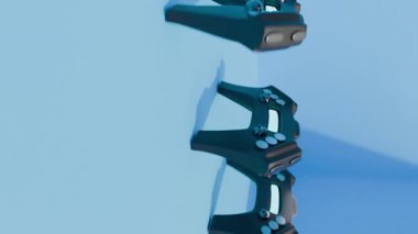 Minimalist fütürist oyun sahası rotasyonu mavi arkaplanda kusursuz döngü