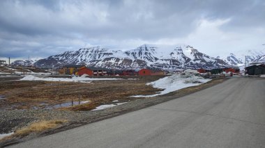 Longyear, Svalbard 'ın manzarası