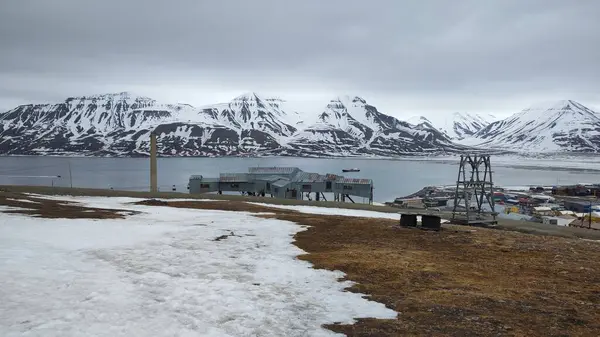 Longyear, Svalbard 'ın manzarası