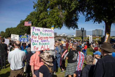 PORTLAND, OR  SEPTEMBER 28, 2025 Demonstrators gathered at the Battleship Oregon Memorial for a peaceful rally and march through downtown Portland opposing the deployment of federal forces.  The protests are sponsored by SEIU Local 503, the ACLU of