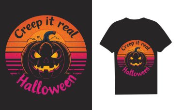 Parlayan şeytani bir balkabağı, retro gün batımı çizgileri ve Creep It Real Halloween tabiriyle modaya uygun bir Cadılar Bayramı tişörtü. Ürkütücü sezon titreşimleri için mükemmel..