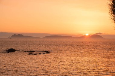 Samil sahilinde gün batımı, Vigo, Galiçya, İspanya,