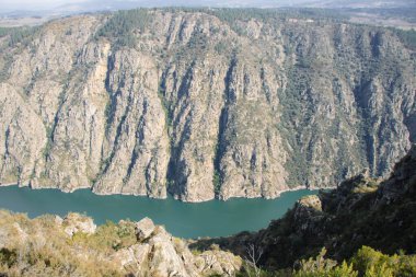 Galiçya, İspanya 'da Ribeira Sacra ve Sil Kanyonu manzarası