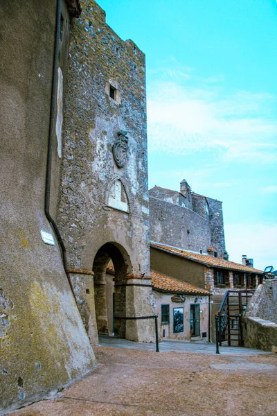 Capalbio Itália Dezembro 2019 Muralhas Medievais Portão Para Cidade Toscana — Fotografia de Stock