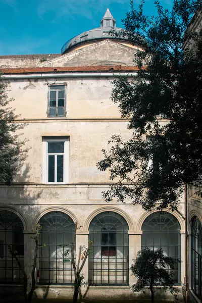 Kreuzgang Des Antiken Klosters Santa Teresa Jetzt Der Schule Colosimo — Stockfoto
