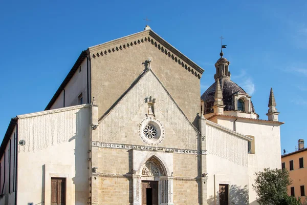 Святая Мария Ассунта Католическая Церковь Орбетелло Тоскана Италия — стоковое фото
