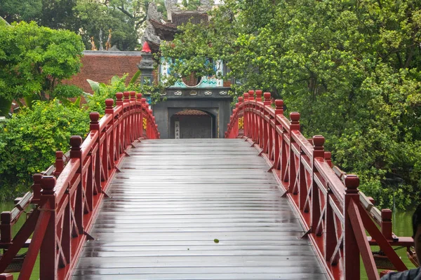 Pont Huc Sur Lac Hoan Kiem Hanoi Également Connu Sous — Photo