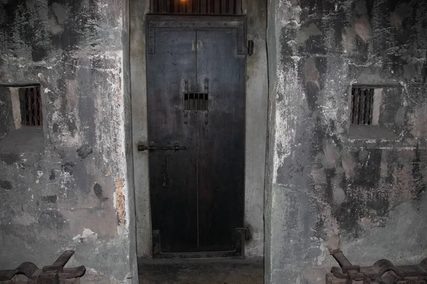 河内的哈罗监狱被法国殖民者用作政治犯 后来在越南战争期间被用作美国囚犯 并被称为河内希尔顿监狱 — 图库照片