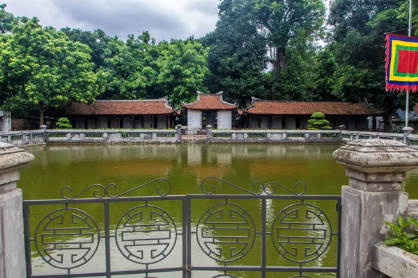 Hanoi Wietnam 2019 Świątynia Literatury Lub Van Miu Poświęcona Konfucjuszowi — Zdjęcie stockowe