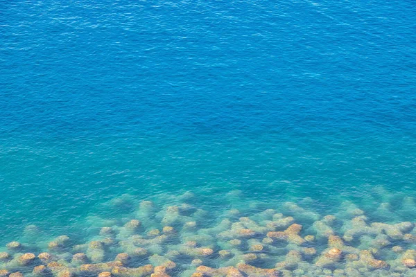 Прозрачный Голубой Бирюзовый Морской Фон — стоковое фото