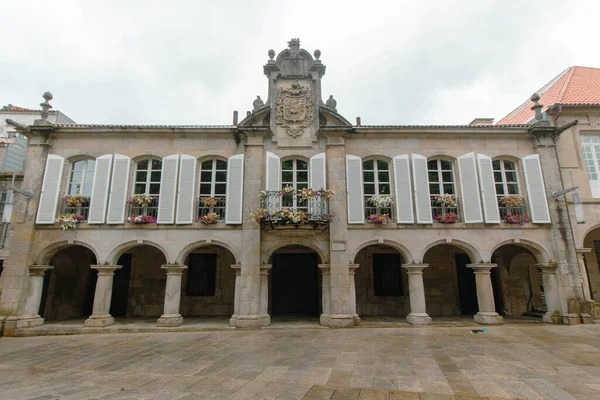 西班牙Pontevedra的巴洛克Mugartegui宫立面 — 图库照片