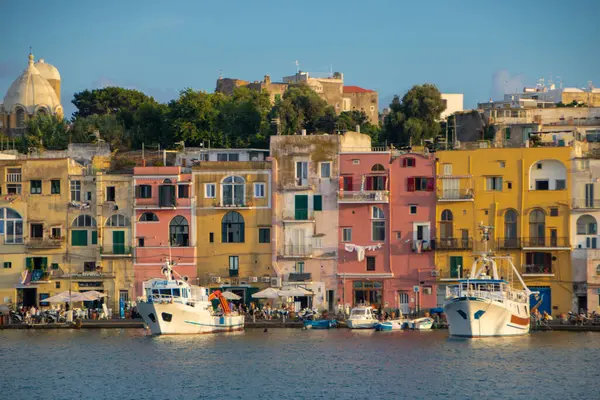 Στην Procida Ιταλία Στις 2023 Marina Grande Κύριο Λιμάνι Του Royalty Free Εικόνες Αρχείου