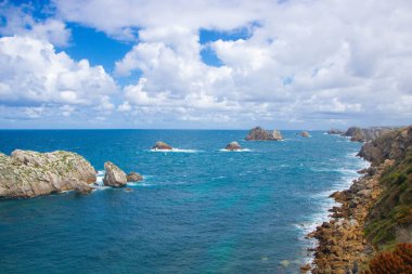 İspanya, Cantabria 'da Costa Quebrada manzarası