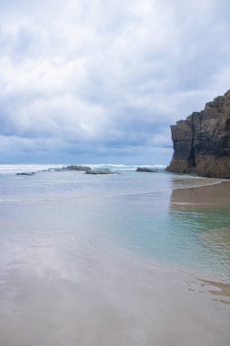 Galiçya, İspanya 'daki Praia das catedrais veya katedral plajı