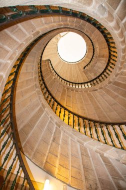 Santiago de Compostela 'daki eski Santo Domingo de Bonaval manastırının sarmal merdivenleri.