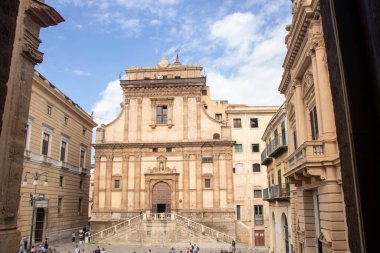 Palermo, İtalya 'da Ekim 2023' te Santa Caterina Kilisesi, Bellini Meydanı 'nda bulunan Chiesa di Santa Caterina delle Donne olarak da adlandırıldı.