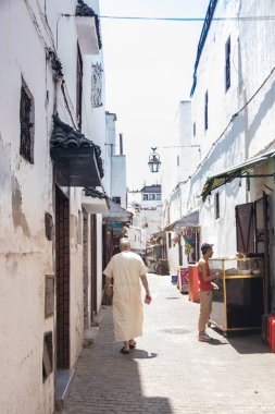 Rabat, Fas 'ta, Ağustos 2024' te, Medine 'de sokak.