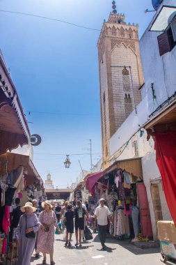 Rabat Fas 'ta, Ağustos 2024' te, Medine 'nin bir caddesi.