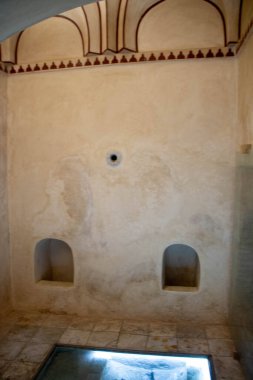 Marakeş, Fas 'ta, 08.09.24' te, L 'Hammam gizli bahçede (Le jardin gizli bahçesi)