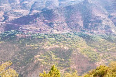 Tizi n 'Tichka, Fas' ta bir dağ geçidi, Marakeş 'in güneydoğusunu Ouarzazate şehrine bağlıyor.