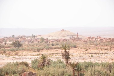 Tizi n 'Tichka, Fas' ta bir dağ geçidi, Marakeş 'in güneydoğusunu Ouarzazate şehrine bağlıyor.