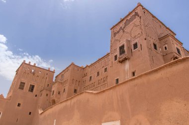 Kasbah Taourirt, Fas 'ın Ouarzazate kentindeki tarihi bir yerleşim yeridir..