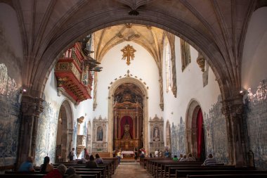 Portekiz 'in Coimbra şehrinde, 20,09, 2024 tarihinde, Kutsal Haç Manastırı (Portekizce: Mosteiro da Santa Cruz), aynı zamanda Kutsal Haç Kilisesi olarak da bilinir.,.