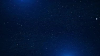 Uzayda derin uzay nebulasında 4K uçuşu. Galaksi, parlayan Samanyolu Galaksisi 'ne doğru uzayı keşfediyor. Bilim kurgu alanı, galaksiler, bulutsular, yıldızlar. Başlıklar, Giriş, Tarz ve Sahne İçin.