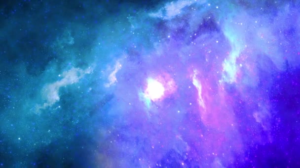 銀河星雲の大きなクラスタを飛行する 宇宙か 惑星地球の星のフィールドスペース トラフで満たされた星 星雲銀河 宇宙の星 タイトル Intro ロゴが明らかに — ストック動画