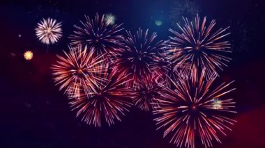4K Soyut Çok Renkli Altın Parlak Havai fişekler, Bokeh 'in gece gökyüzünü aydınlattığını gösteriyor. Yeni yıl arifesinde havai fişekler gerçek havai fişekleri kutluyor. Ulusal bayram, parti kutlaması. 2024