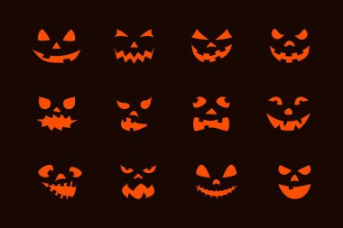 Koyu arkaplanda turuncu Cadılar Bayramı balkabağı yüzleri. Ürkütücü parti dekorasyonları, kartlar ve temalı web tasarımı için ideal.