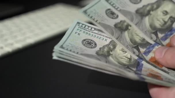 Gros Plan Sur Calcul Des Liquidités Dollars Américains Concept Finance — Video