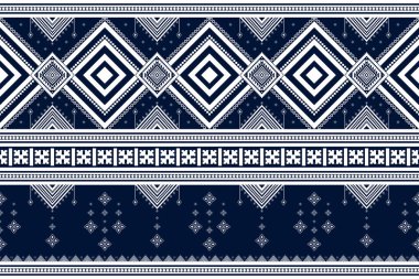Etnik geometrik ve etnik doğulu piksel desen tasarımı. Beyaz ve mavi motifler kare etnik model. Kusursuz desen, duvar kağıdı, perde, giysi, kumaş, ikat, batik, halı, arka plan, elmas.