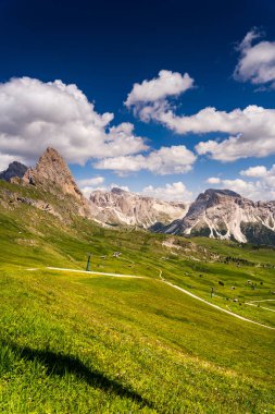  Odle Dağı 'nın tepeleri (Geisler Grubu), Seceda, Dolomitler, İtalya