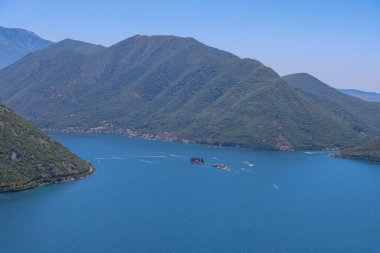 Karadağ 'ın Kotor Körfezi' nden manzara. Yüksek kalite fotoğraf