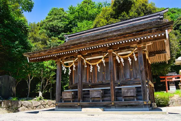 Shirasu Tapınağı - Takashima City, Shiga Bölgesi, Japonya 'da bir türbe