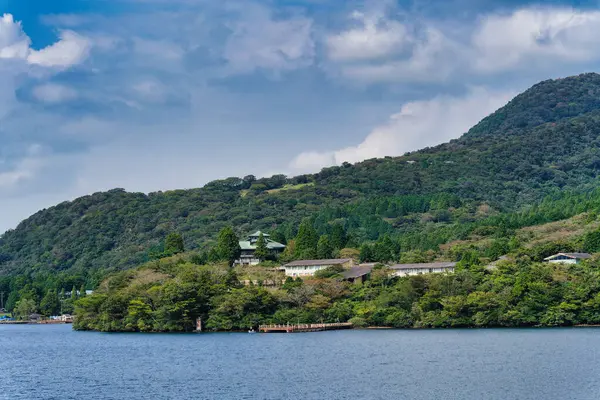 Scenery around Lake Ashinoko - Hakone Shrine